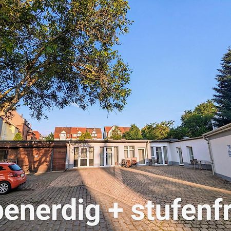 Fewo Urban Gotha-Apartment Friedenstein- Am Schlosspark- Parken An Der Der Tuer- Barrierefrei, 900 Meter Zum Bahnhof - Wallbox Kültér fotó