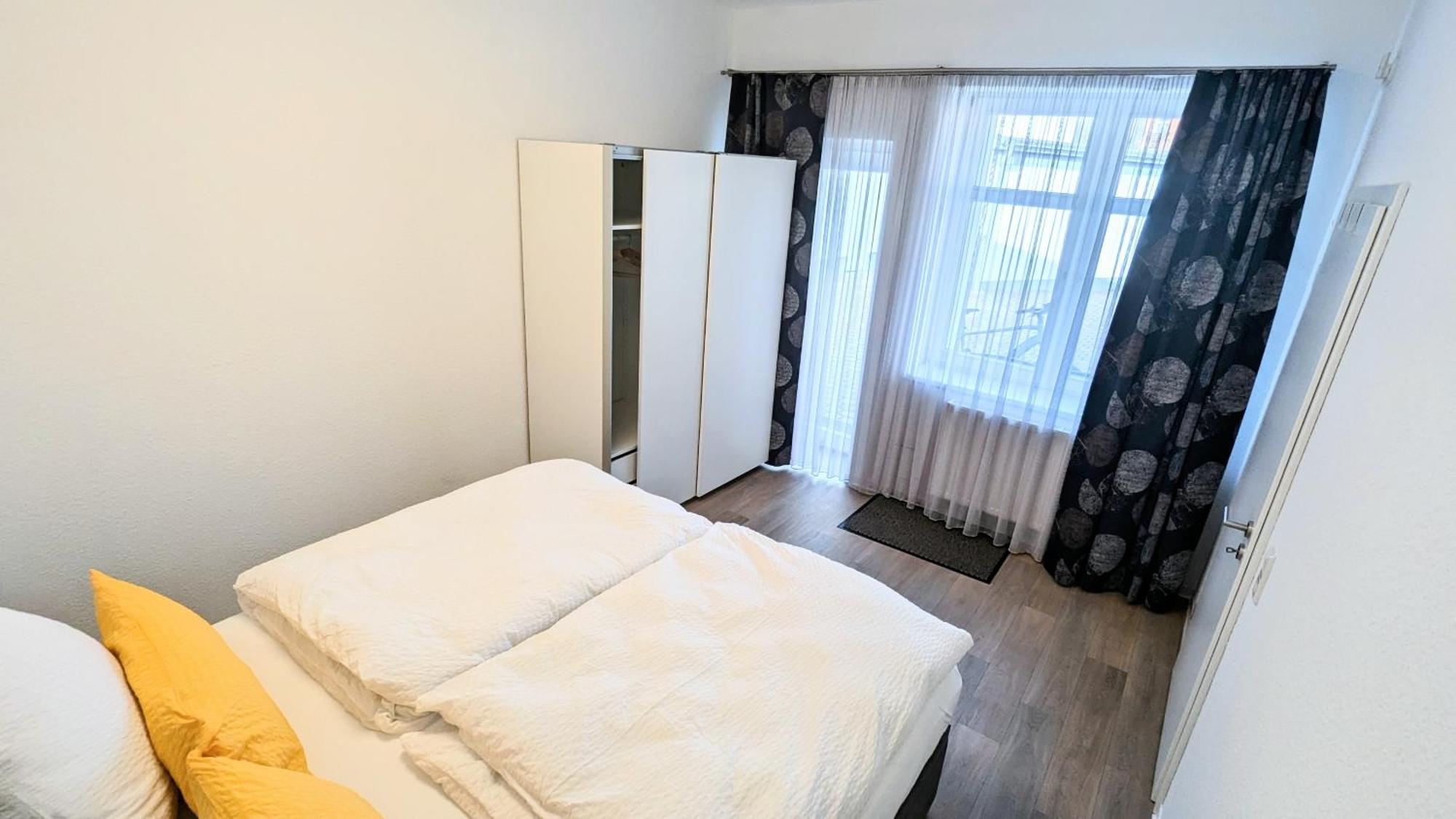 Fewo Urban Gotha-Apartment Friedenstein- Am Schlosspark- Parken An Der Der Tuer- Barrierefrei, 900 Meter Zum Bahnhof - Wallbox Kültér fotó